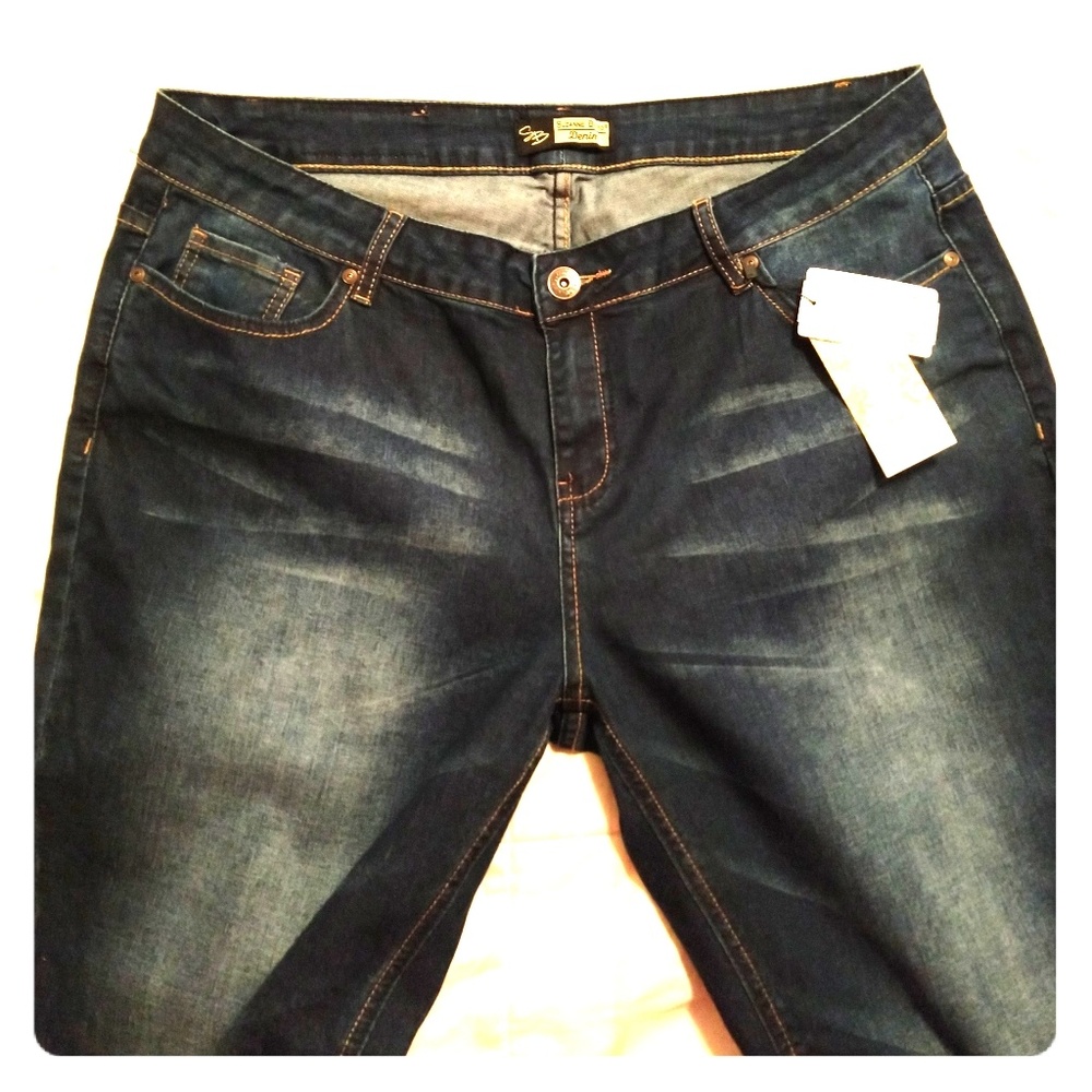 Suzanne Betro stretchy jeans